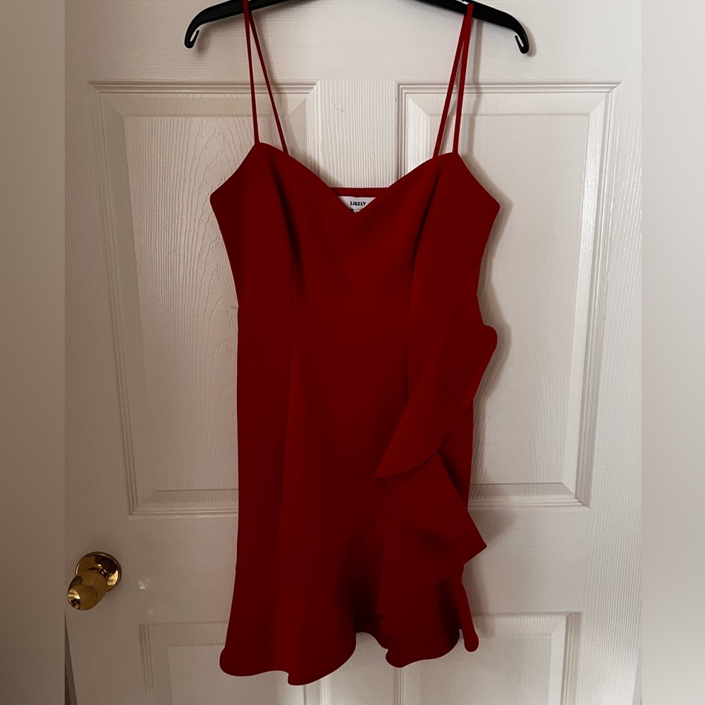 Red women dress, size 6, good condition